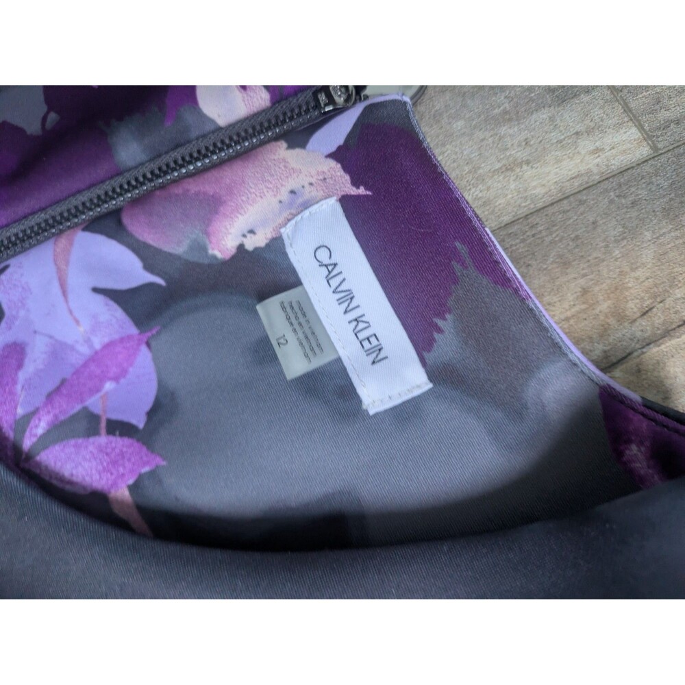 NEW Calvin Klein Purple Knee Length Scuba Dress Floral Silhouette Flattering NWT - Picture 2 of 7